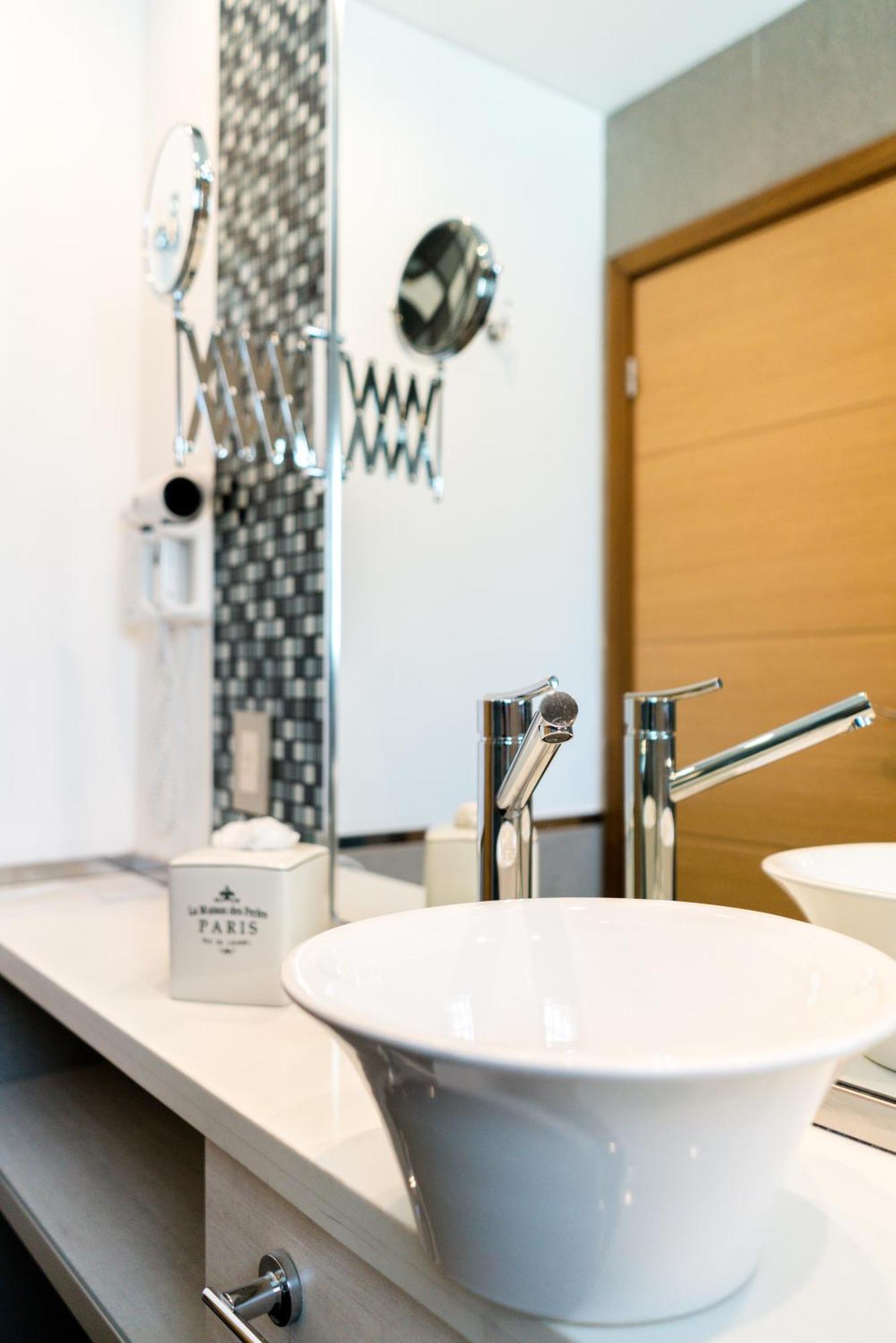 Sofia Soberana Hotel Boutique Bahía Blanca Екстериор снимка
